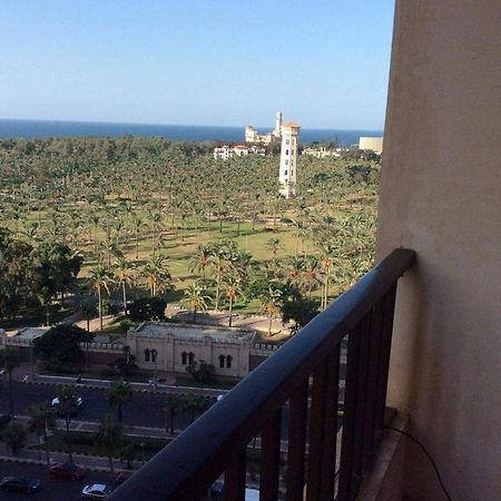 알렉산드리아 Sea & Garden View At Al-Muntazh Towers - إطلاله علي البحر و حدائق قصر المنتزه 아파트 외부 사진